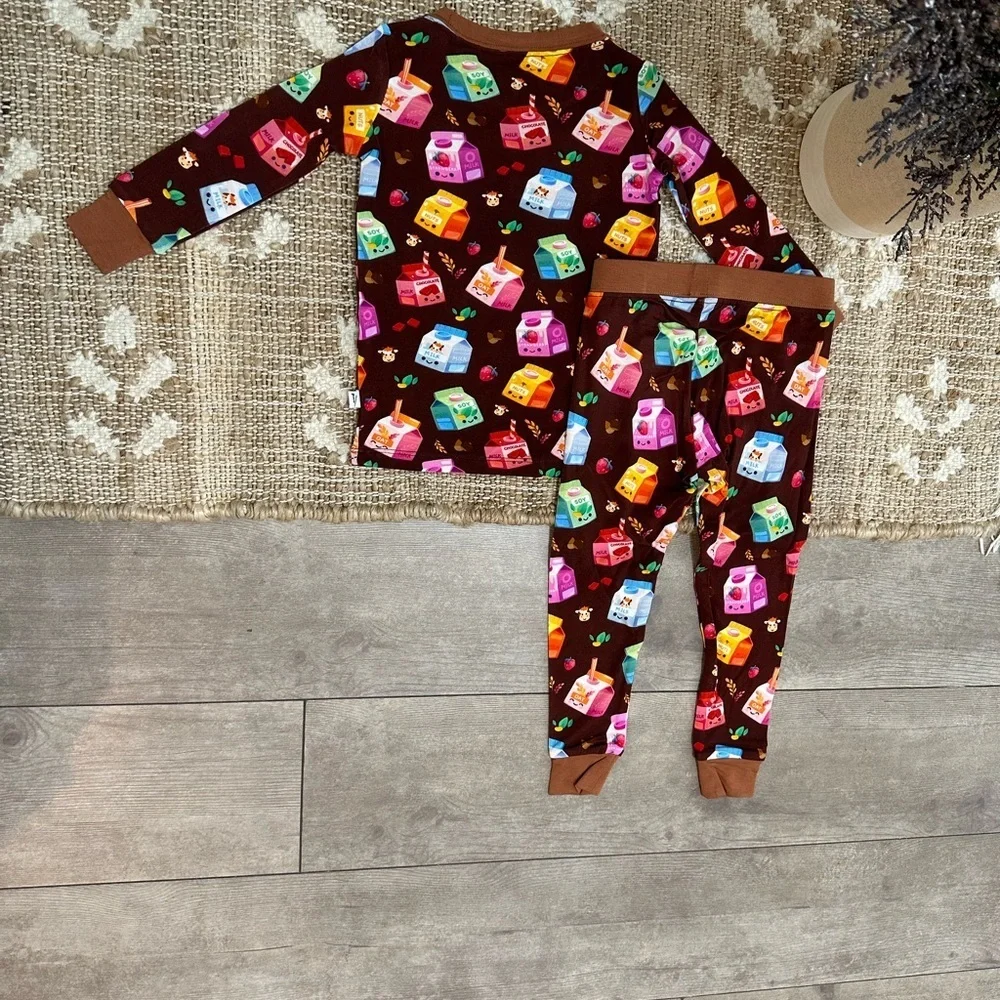 New Boutique Bamboo Milk Theme Long Sleeve Pajamas Set 12-18 Months Boy Girl